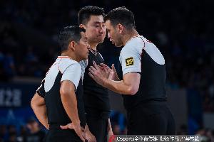 媒体人谈CBA单节改为10分钟：不会改变一些比赛从7点半打到10点