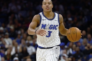 布莱克称贝恩为带武器的球场恶犬！贝恩：我接受这个评价