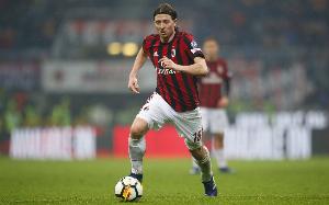 蒙托利沃：意甲冠军将在国米、那不勒斯之间产生，米兰需争夺前四