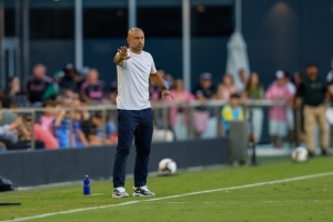 马斯切拉诺：梅西是我们高位逼抢的先锋，38岁还能如此真难以置信