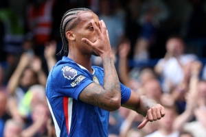 若昂-佩德罗：很高兴埃斯特旺在球队 面对五后卫要有更多人进禁区