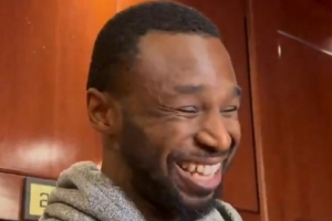 笑开花了！维金斯谈绝杀回合：我完全空了 接到球就往里扣