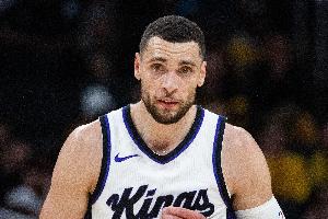 无法帮球队赢球！德罗赞18分2助&拉文12分4板 两人三分皆6投仅2中