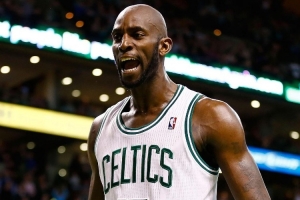 皮尔斯谈加内特搞笑垃圾话：你愿意参加我婚礼吗？算了你别来了！