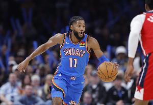 稳定输出！以赛亚·乔4记三分拿下21分2板5助2断