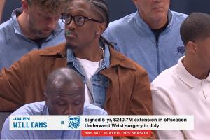 队安 可继续休息！杰伦威在场边悠闲嗦糖 再缺五场无缘评奖