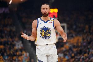 帕金斯：库里是篮球这项运动有史以来体能最好的运动员之一！