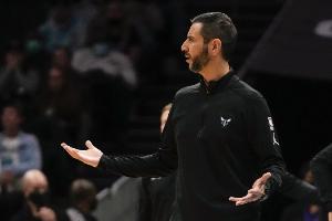 杜马斯：预计博雷戈将担任鹈鹕本赛季剩余时间的临时主教练