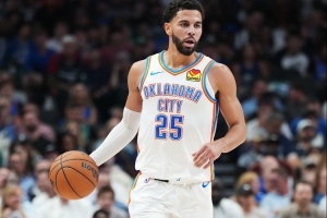 15中6得14分！戴格诺特：对手已针对阿杰伊·米切尔制定比赛计划